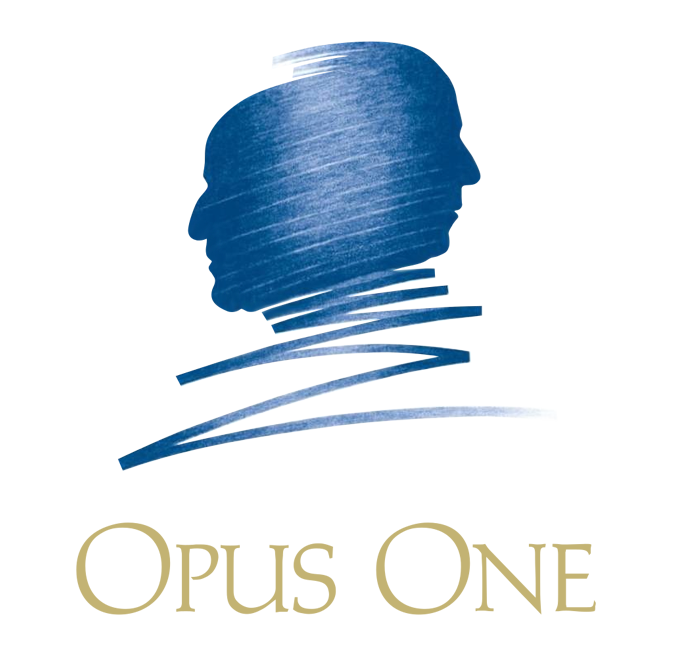 logo-bg-opusone